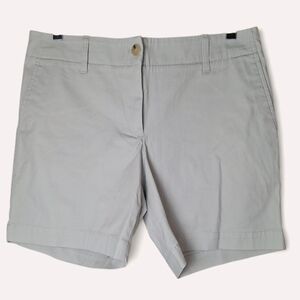 Talbots Women's Relaxed Chino Lt Khaki Bermuda Shorts 6" Size 6P